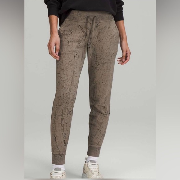 New Lululemon‎ Warm Down Jogger *7/8 Length Thread Dye Rover Sz 10 - Picture 3 of 10